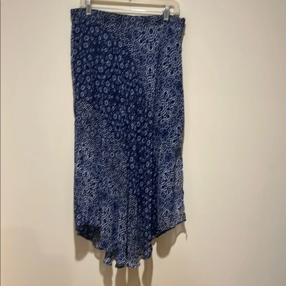 Roz & Ali 💙 Blue Patterned Women's Skirt Size Petite Large - Picture 2 of 11